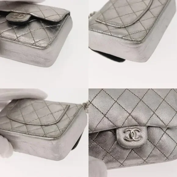 Chanel Matelasse Chain Handbag - Picture 5 of 7